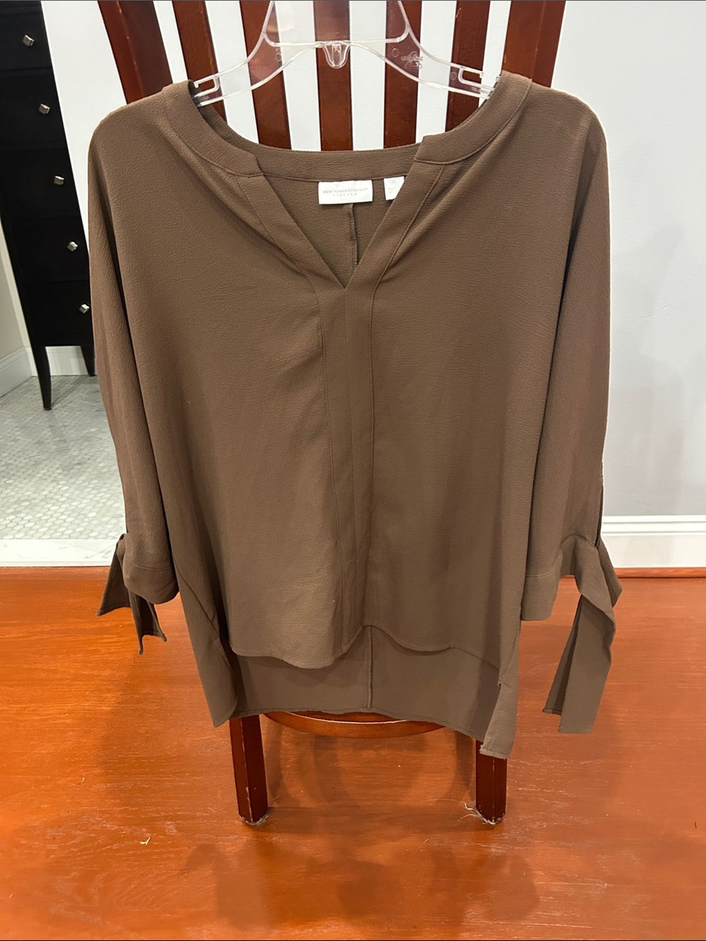 New York & Company Brown V-Neck Tie-Cuff Blouse